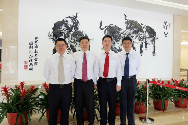 2016新三板合影02.jpg