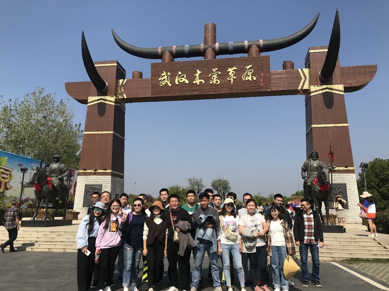 2019团建04.jpg